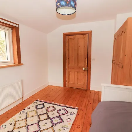 Shanti Gher Сasa de vacaciones Bantry