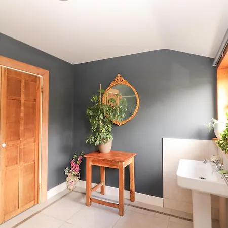 Дом отдыха Shanti Gher *