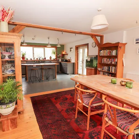 Shanti Gher Сasa de vacaciones Bantry